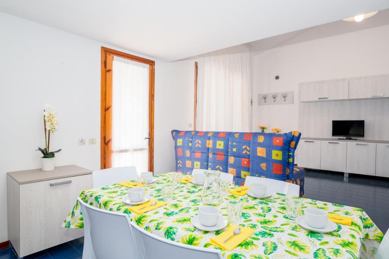 Sole B Apartment Bibione Exterior photo