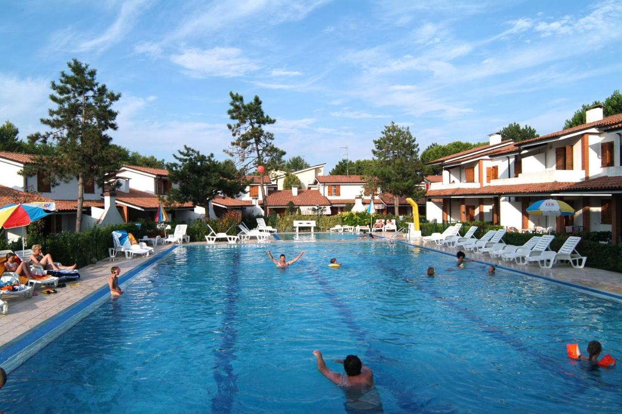 Sole B Apartment Bibione Exterior photo